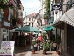 02-streetscape-2