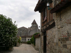 road-to-the-church