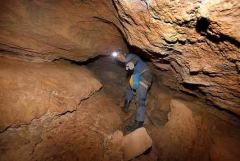 caves-in-bugarach