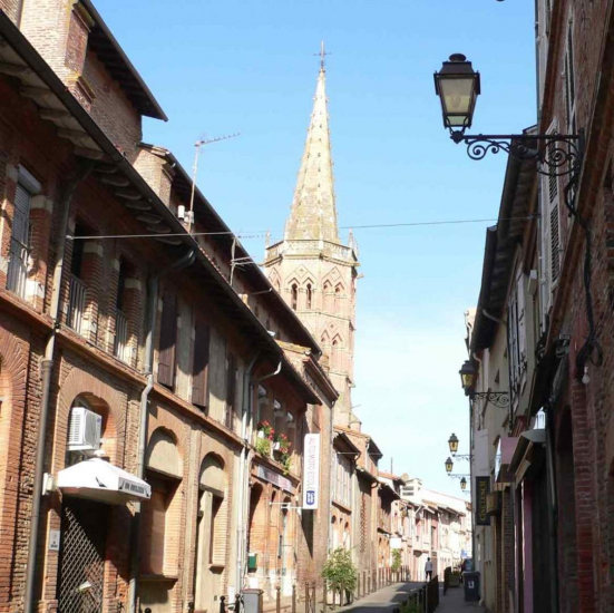 05-muret-town