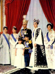 mohammad_pahlavi_coronation