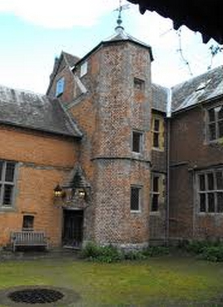 hellens-external